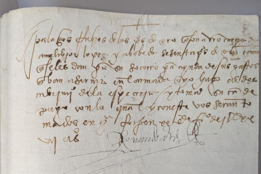 EE. UU. devuelve a México manuscrito robado firmado por el conquistador Hernán Cortés