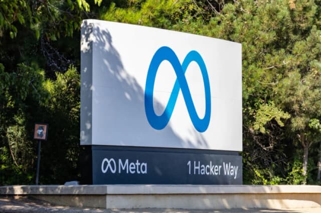 Meta en la mira tras reportaje sobre conversaciones inapropiadas de IA con niños