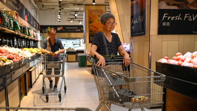 Indicadores apuntan a desaceleración de la economía china en medio de guerra comercial con EE. UU.