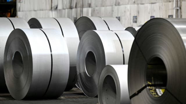 Departamento de Comercio amplía aranceles sobre el acero y el aluminio a más productos