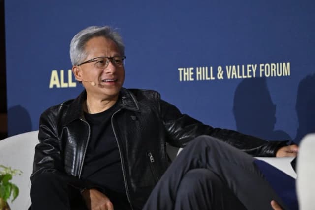 CEO de Nvidia confirma conversaciones con EE. UU. sobre un chip de IA específico para China