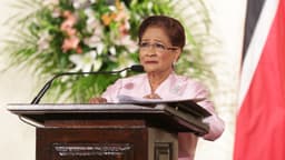 Primera ministra de Trinidad y Tobago apoya despliegue militar de EE.UU. en el Caribe ante carteles de la droga