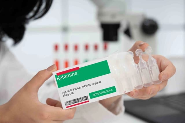 Recetas de ketamina aumentan a pesar de la escasa evidencia de eficacia para el dolor