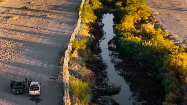 Arrestan a casi 80 inmigrantes ilegales sospechosos de delitos en una serie de operativos en Texas