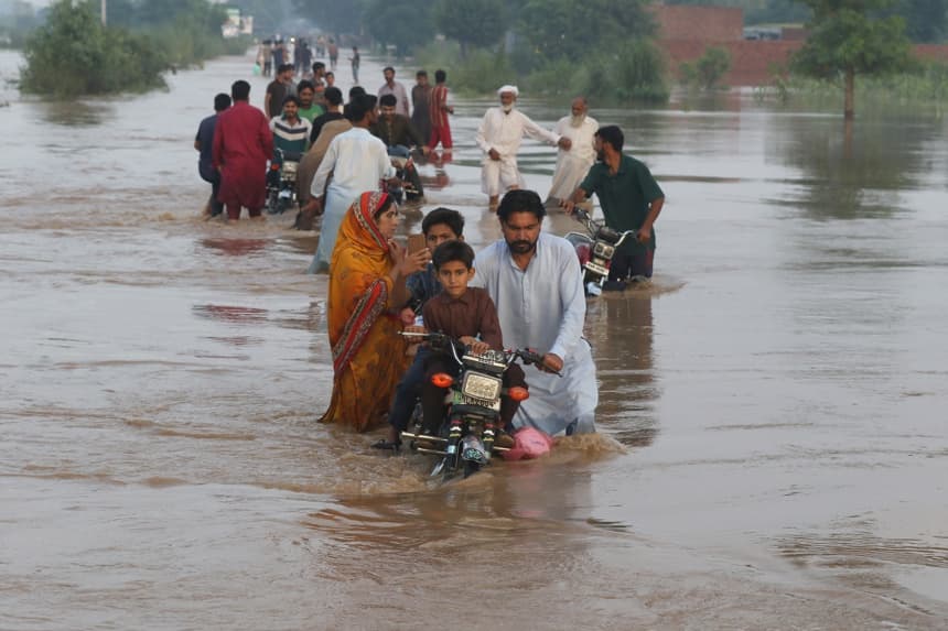 Inundaciones de las últimas horas elevan los muertos a más de 800 en Pakistán