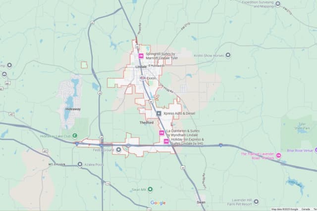 Accidente múltiple deja 17 heridos y cierra importante autopista interestatal en el este de Texas