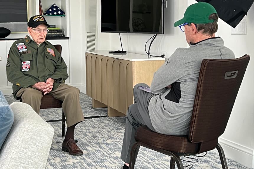 Rodaje en exteriores para uno de los documentales de la Fundación Segunda Guerra Mundial. (Cortesía de la Fundación Segunda Guerra Mundial).