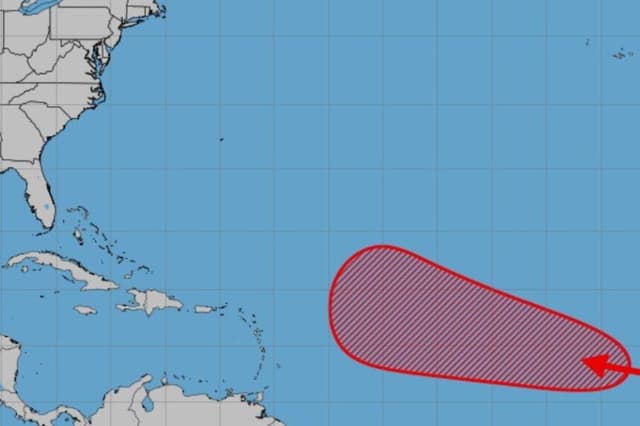 Onda tropical en el Atlántico podría convertirse en tormenta Gabrielle: NHC