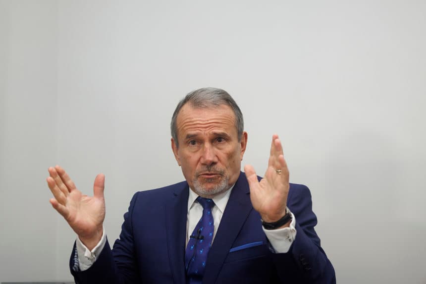 Foto de archivo del canciller peruano, Elmer Schialer. (EFE/ Sergio Pérez)