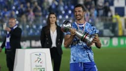 Héroe inesperado: jugador del Sampdoria auxilia a turista apuñalada en Italia