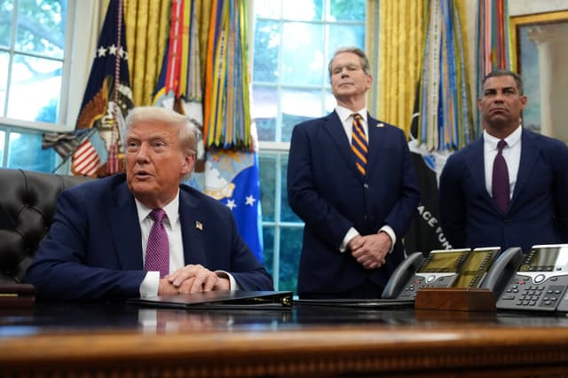 Trump afirma que cumbre del G20 se celebrará el año que viene en Club Doral de Miami