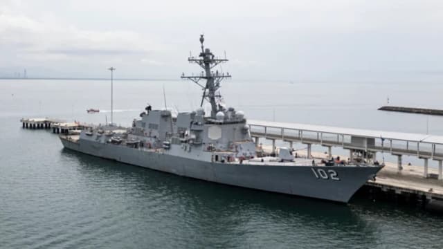 Trump advierte que aviones venezolanos serán derribados si ponen a EE. UU. en "posición peligrosa"