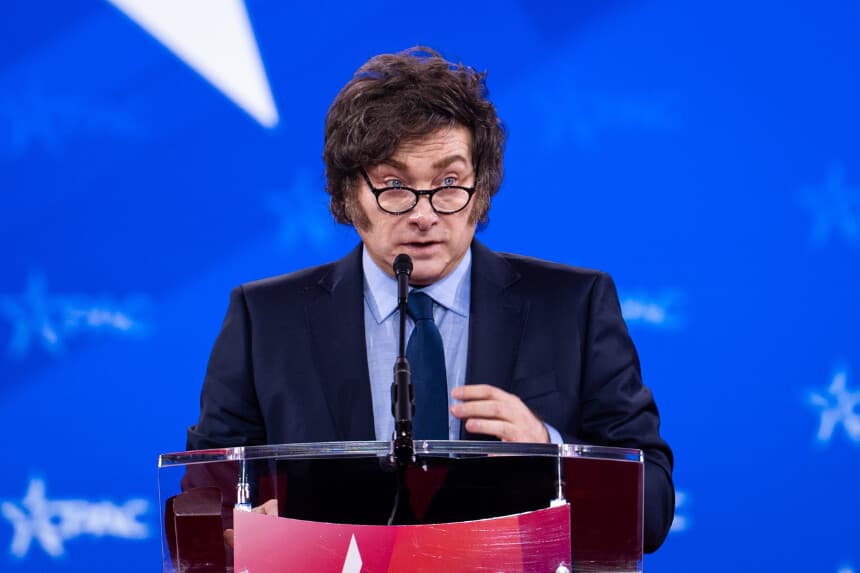 El presidente argentino Javier Milei habla durante la conferencia anual CPAC en el Gaylord National Resort & Convention Center en National Harbor, Oxon Hill, Maryland, el 22 de febrero de 2025. (Madalina Vasiliu/The Epoch Times).