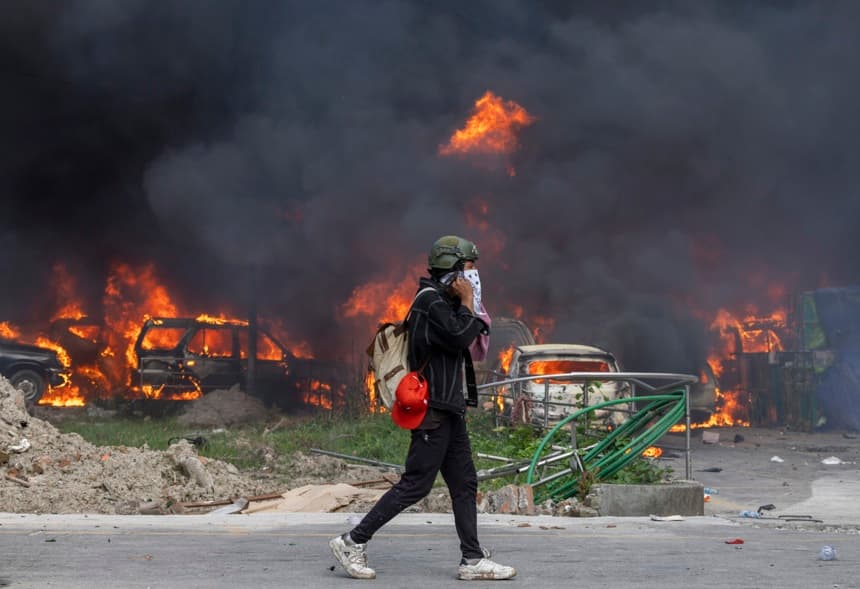 Las protestas en Nepal dejan ya 25 muertos, en medio de una ola de fugas en varias cárceles del país