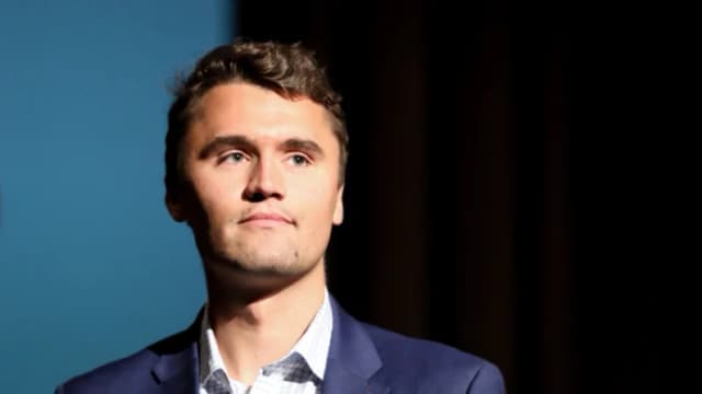 El comentarista conservador Charlie Kirk es asesinado a los 31 años