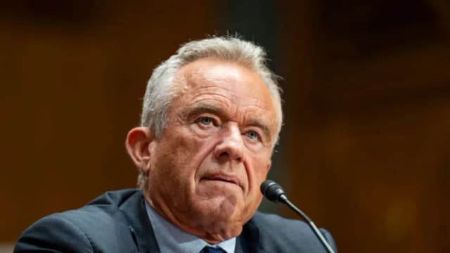 Juez impide a la Administración Trump excluir a los inmigrantes ilegales de los programas sociales