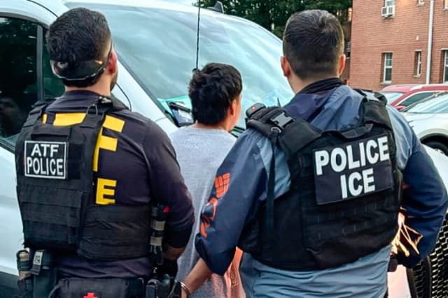 ICE solicita la deportación de inmigrante ilegal cubano acusado de asesinato por decapitación en Texas