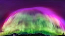 "Eran de 360 grados": fotógrafo captura auroras mientras tormentas solares anuncian "excursión polar"