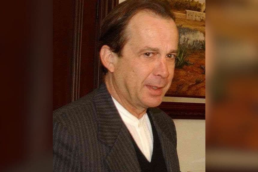 El alcalde y empresario Mauricio Fernández en una fotografía de archivo, 2002. (Dominio Público)