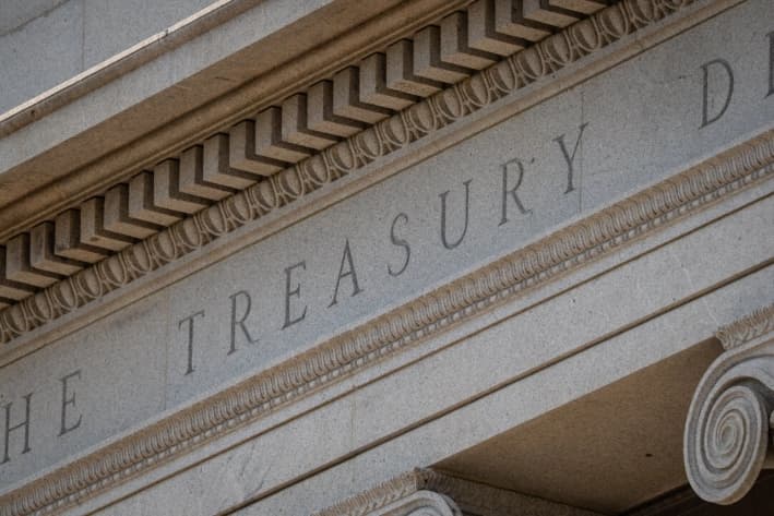 Legisladores piden investigación a millonario en China por vínculos con "entidades de extrema izquierda"