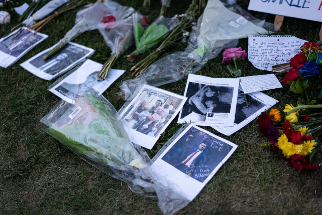 Reportero de ABC se disculpa por calificar de "muy conmovedores" mensajes del presunto asesino de Kirk