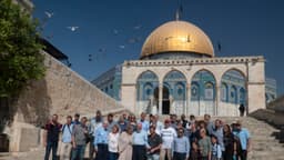 Judíos rezan por Charlie Kirk en el Monte del Templo pese a restricciones religiosas