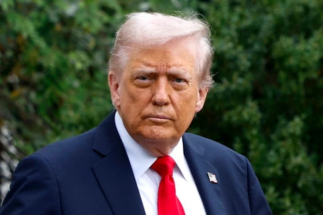 Juez federal desestima demanda de Trump contra el New York Times