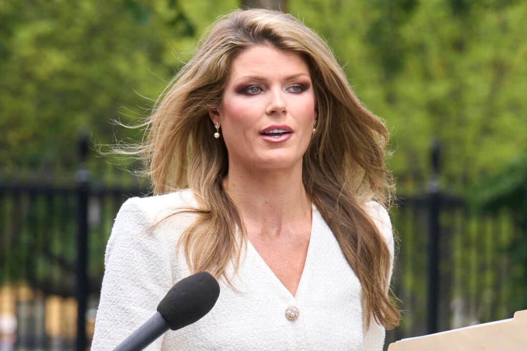 Trump nomina a Lindsey Halligan como fiscal general de Virginia