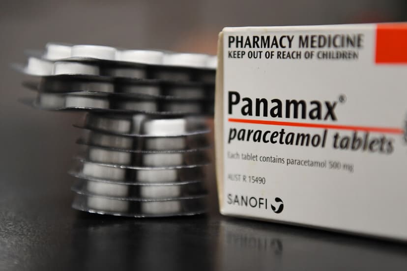 Las autoridades de salud estadounidenses anunciaron una posible relación entre el paracetamol y el autismo. La TGA australiana rechazó estas afirmaciones. (Imagen de AAP/Jono Searle).
