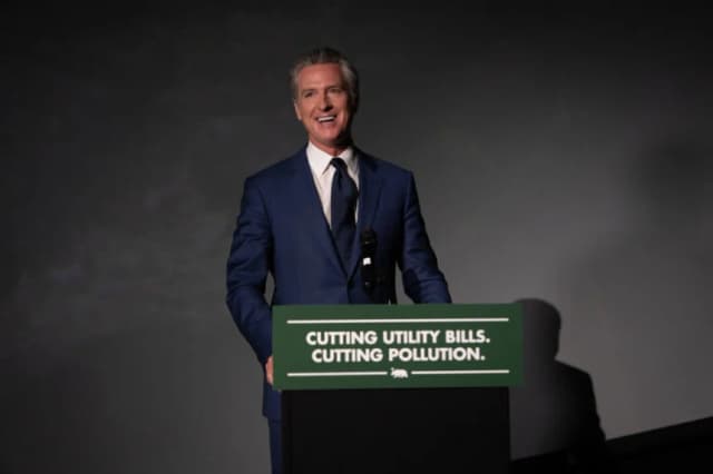 Millones de californianos recibirán reembolsos en su factura de electricidad