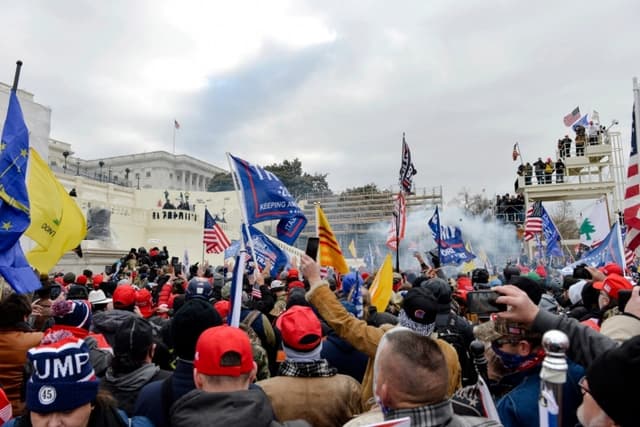 El FBI envió 274 agentes al Capitolio el 6 de enero