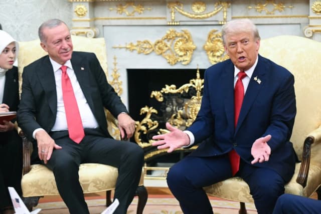 Trump y Erdogan acercan posiciones entre ambos países, aunque quedan asuntos sin resolver