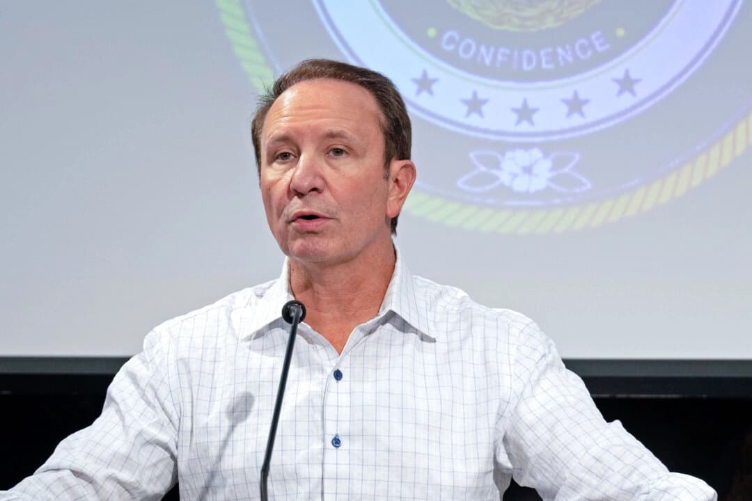 El gobernador Jeff Landry en Baton Rouge, Luisiana, el 18 de junio de 2024. (Hilary Scheinuk/The Advocate vía AP)