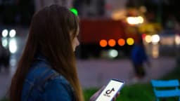 Reeducar el algoritmo de TikTok en EE. UU. no es suficiente si la app sigue sus rasgos, según expertos