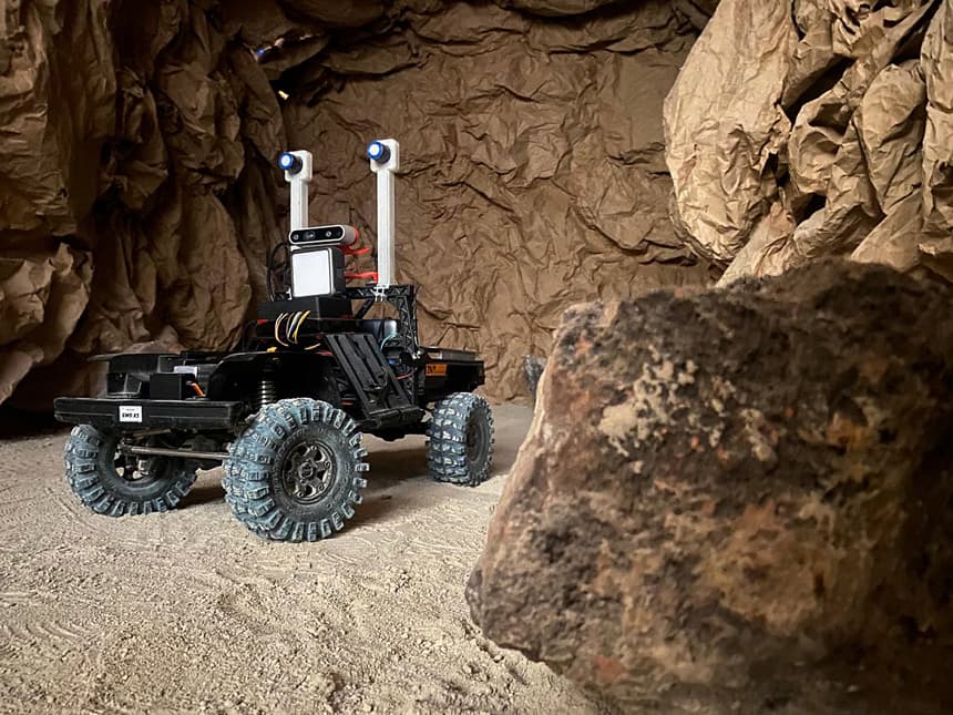 Mexicanas diseñan robot que explora minas y detecta peligros