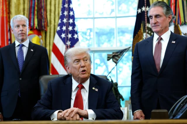 Trump dispuesto a aceptar "trato justo" sobre subsidios de Obamacare durante cierre gubernamental