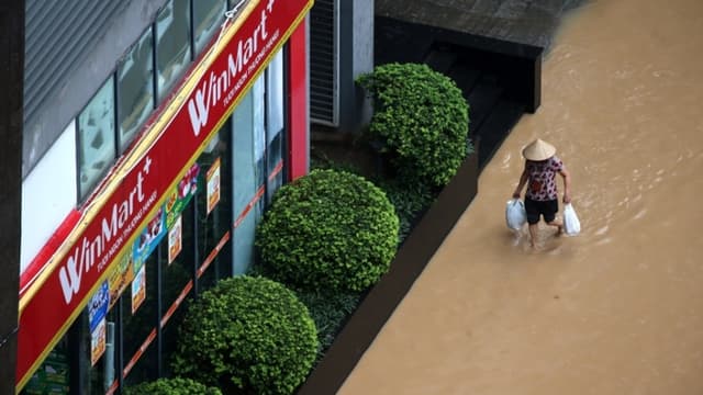Tifón Matmo causa graves inundaciones y deja diez muertos en Vietnam