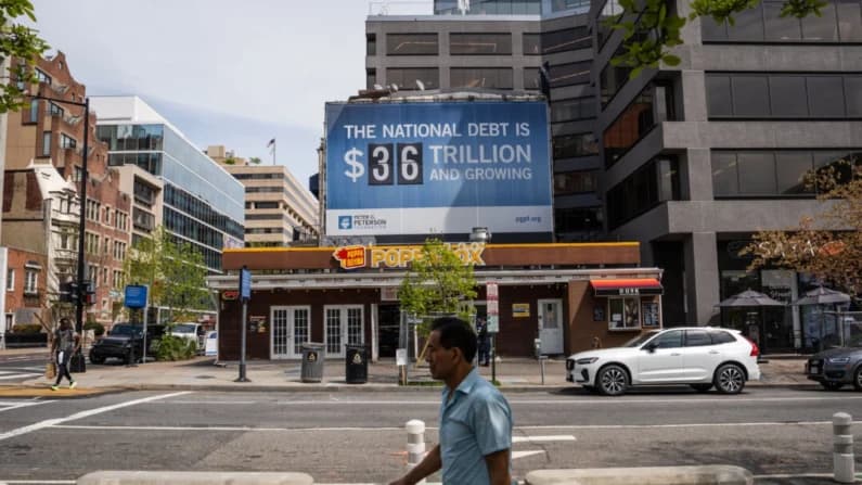 Gobierno de EE. UU. registra déficit presupuestario de USD 1.8 billones por segundo año consecutivo