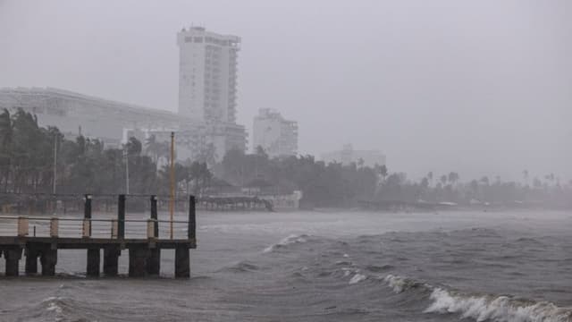 México anuncia la formación de la tormenta Raymond frente a costas de Guerrero