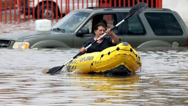 Un menor y un policía mueren por las intensas lluvias que azotan 31 estados de México