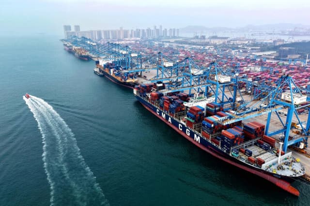 China responde a aranceles de EE. UU. imponiendo cargos adicionales a buques estadounidenses