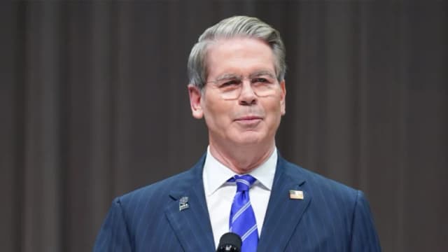 Cierre del gobierno comienza a afectar la economía estadounidense: Secretario del Tesoro