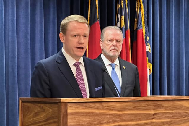 Republicanos de Carolina del Norte votarán cambios en distritos de la Cámara en disputa nacional