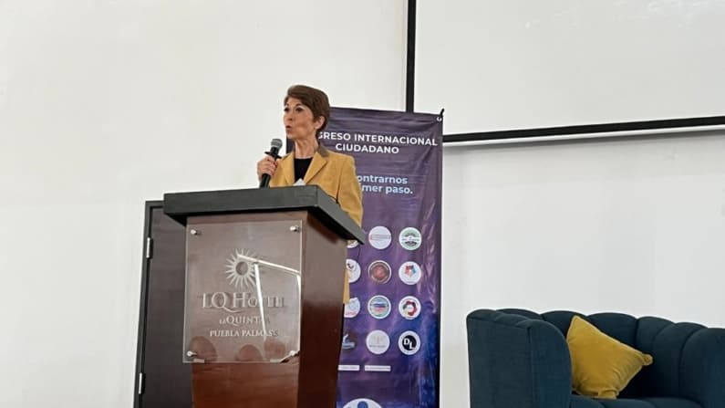 Periodista mexicana alerta sobre avance del Foro de São Paulo en México durante Congreso Ciudadano