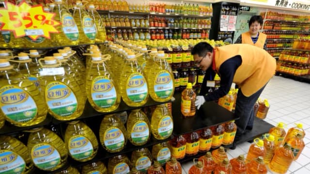 Trump no comprará aceite de cocina y otros productos de China en retribución por venta de soja