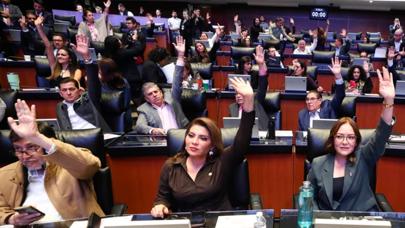 Senado mexicano aprueba modificaciones a la Ley de Amparo y envía dictamen al Ejecutivo