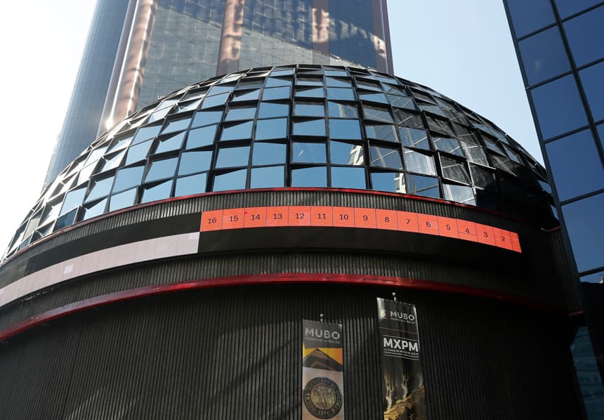 Bolsa mexicana avanza 1.47 % y logra su tercera ganancia en la semana