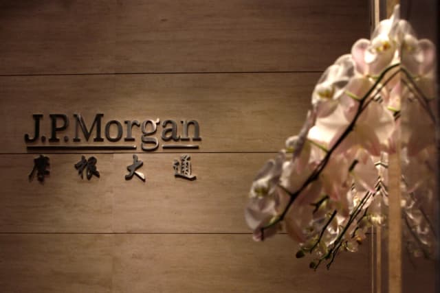 JPMorgan y Goldman Sachs navegan por el mercado chino en medio de crecientes tensiones