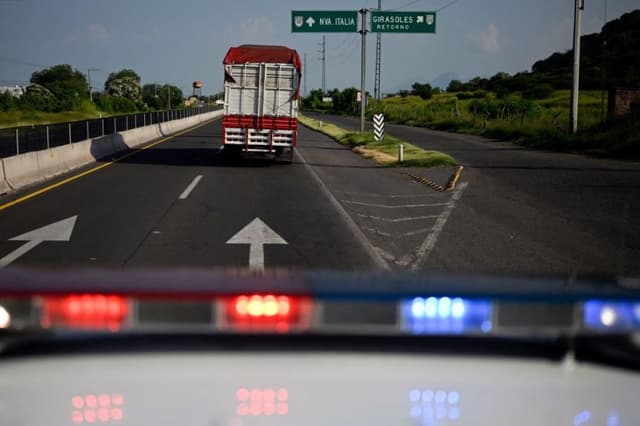 Detienen a presunto extorsionador tras el asesinato del líder de productores de limón en Michoacán