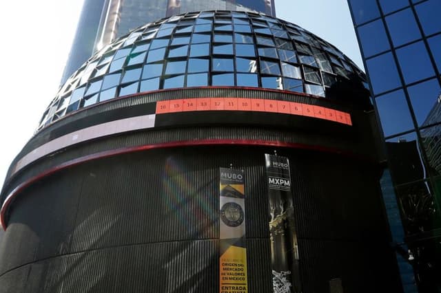 La Bolsa Mexicana de Valores cae 1.46%, la tercer jornada consecutiva, y se ubica en 60.773,78 unidades